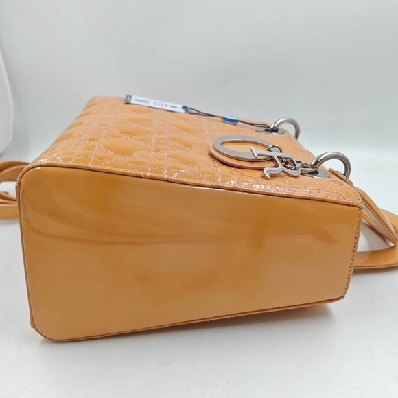 Authentic ‼️lady Dior small bag 2 ways video updated - Picture 10 of 17